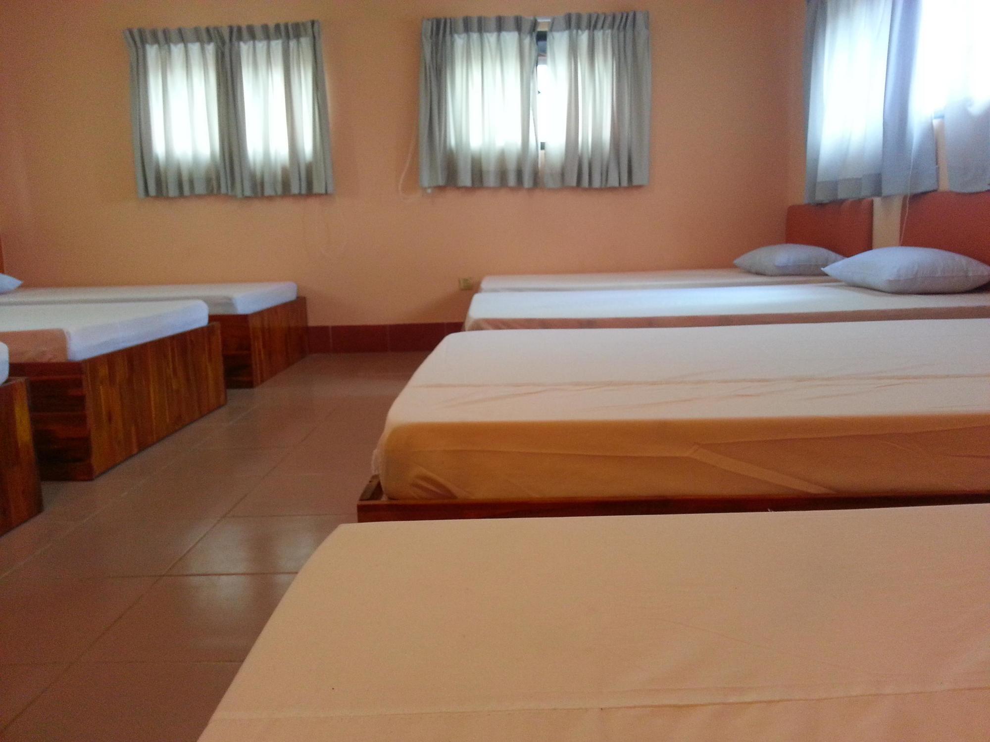 פנום פן Grand View Guesthouse מראה חיצוני תמונה