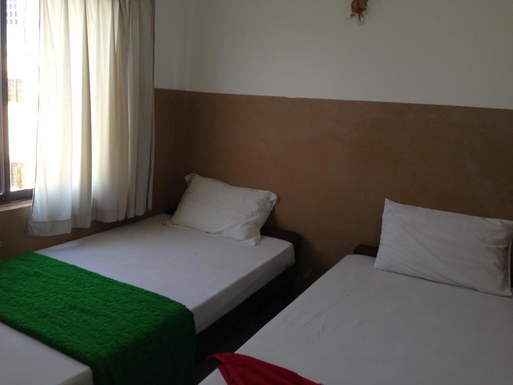 פנום פן Grand View Guesthouse חדר תמונה